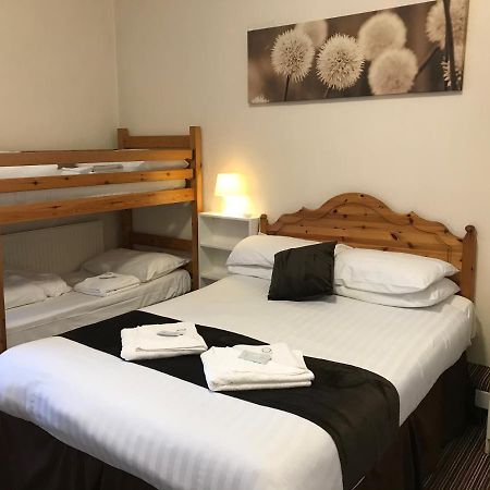 The Feathers Hotel Blackpool Luaran gambar