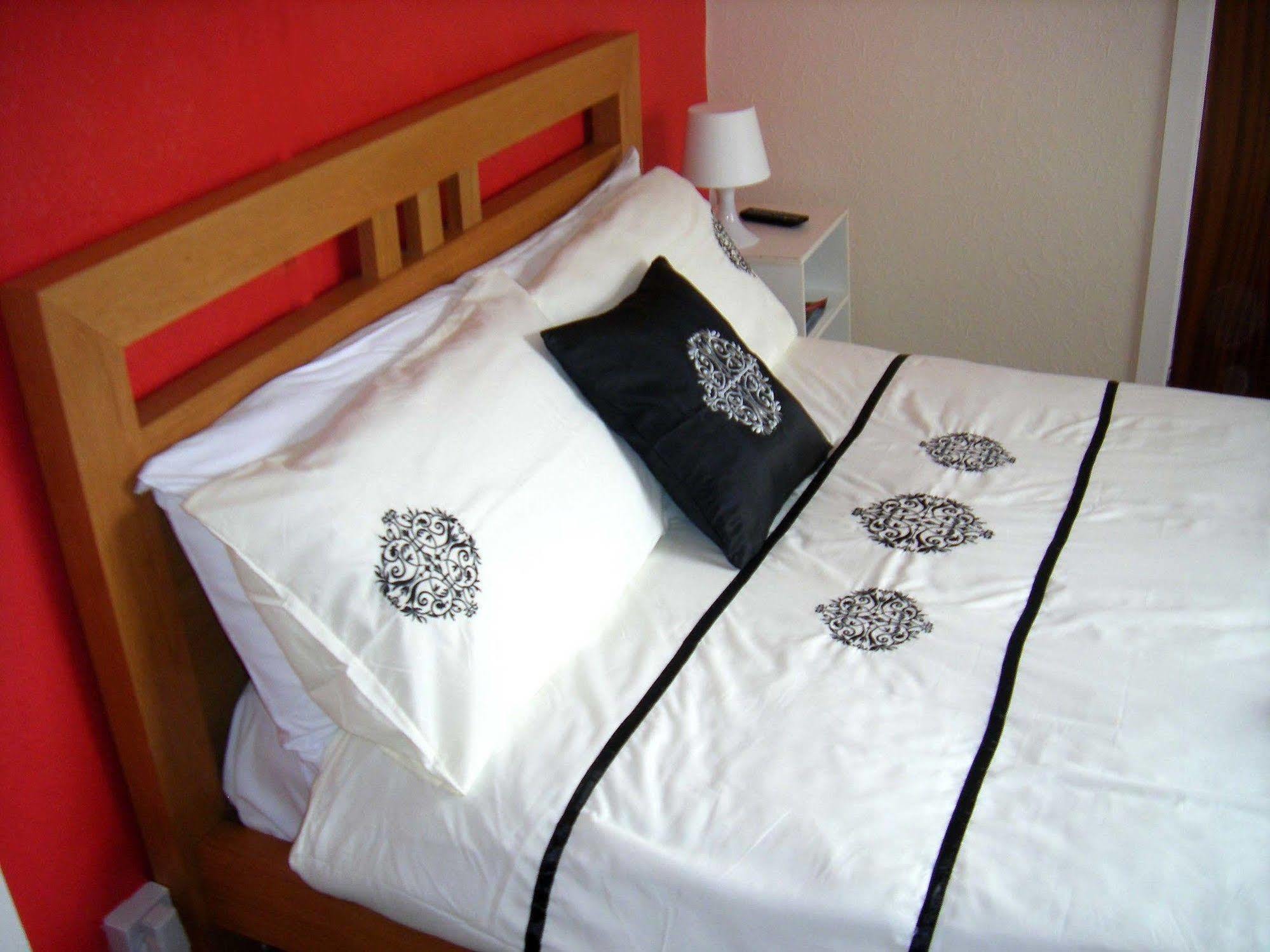 The Feathers Hotel Blackpool Luaran gambar